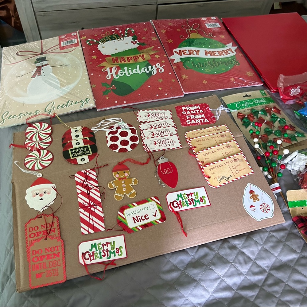 Festive Holiday Gift Tag Set - Red, Green, White